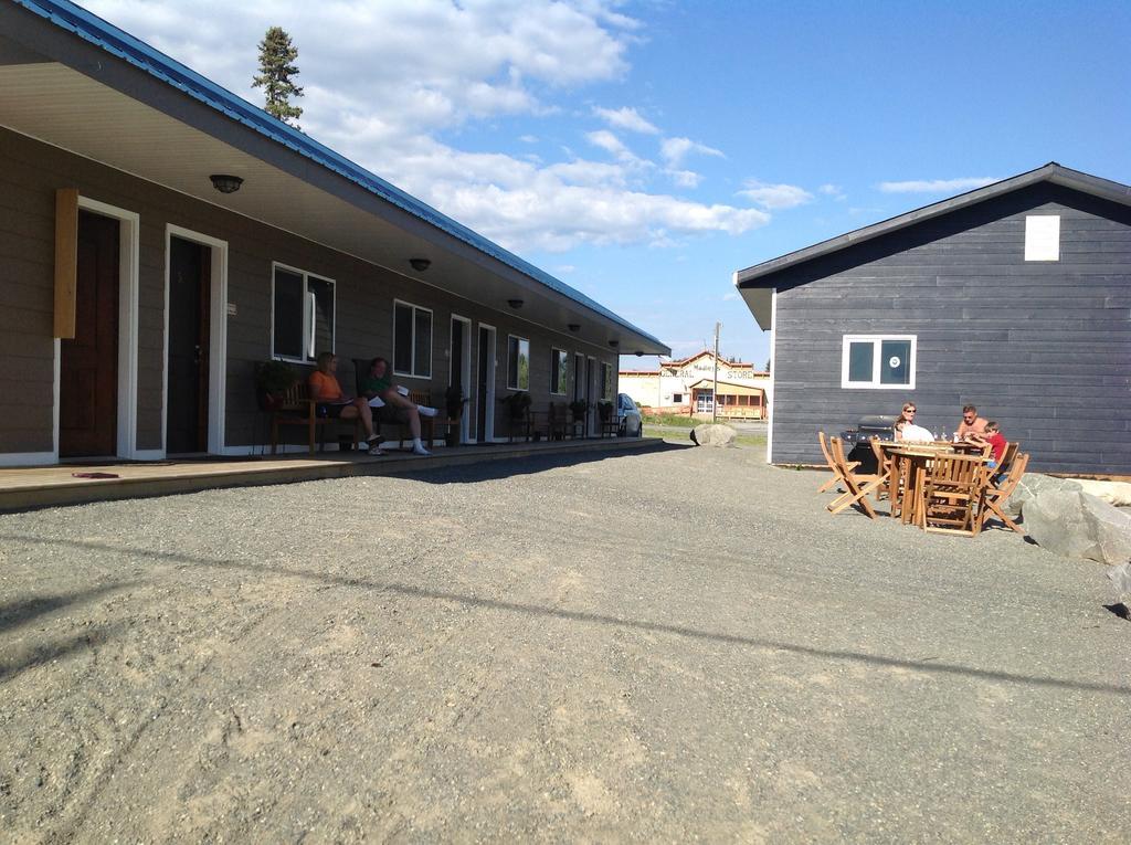 Parkside Inn ヘーンズ・ジャンクション エクステリア 写真